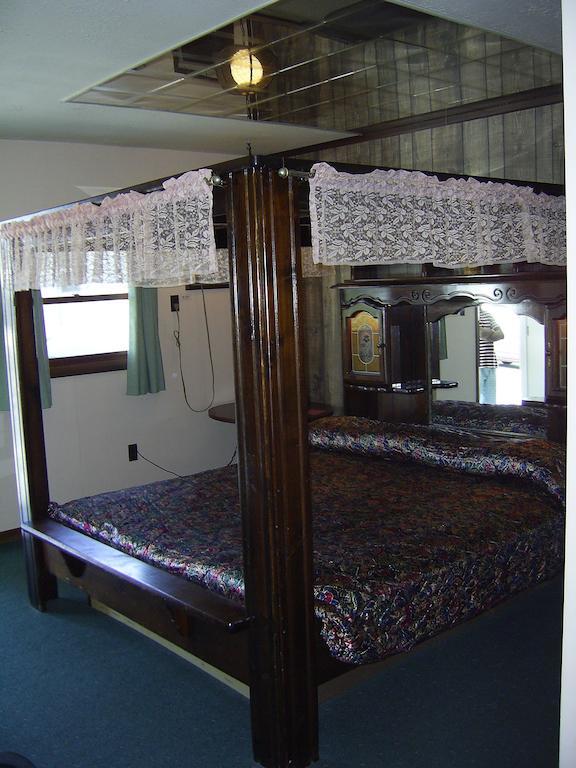 Cedar Grove Motel Altoona Ruang foto