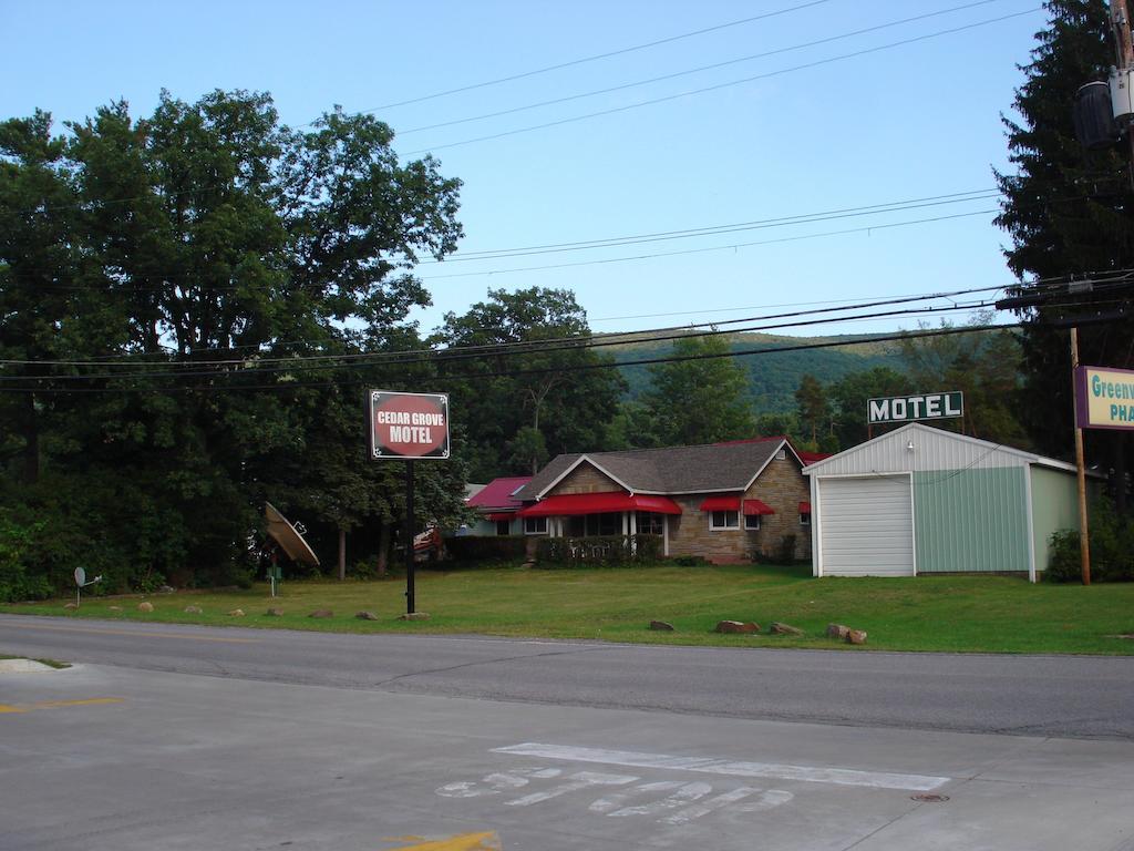 Cedar Grove Motel Altoona Bagian luar foto