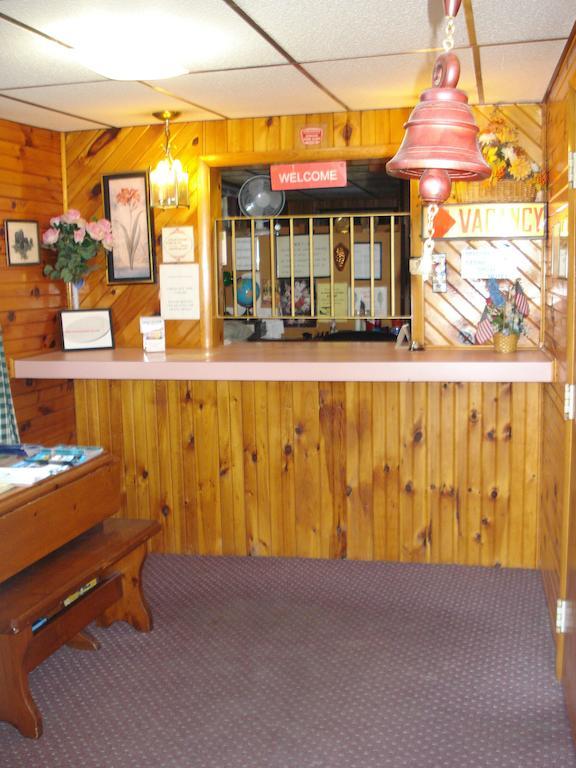 Cedar Grove Motel Altoona Bagian luar foto
