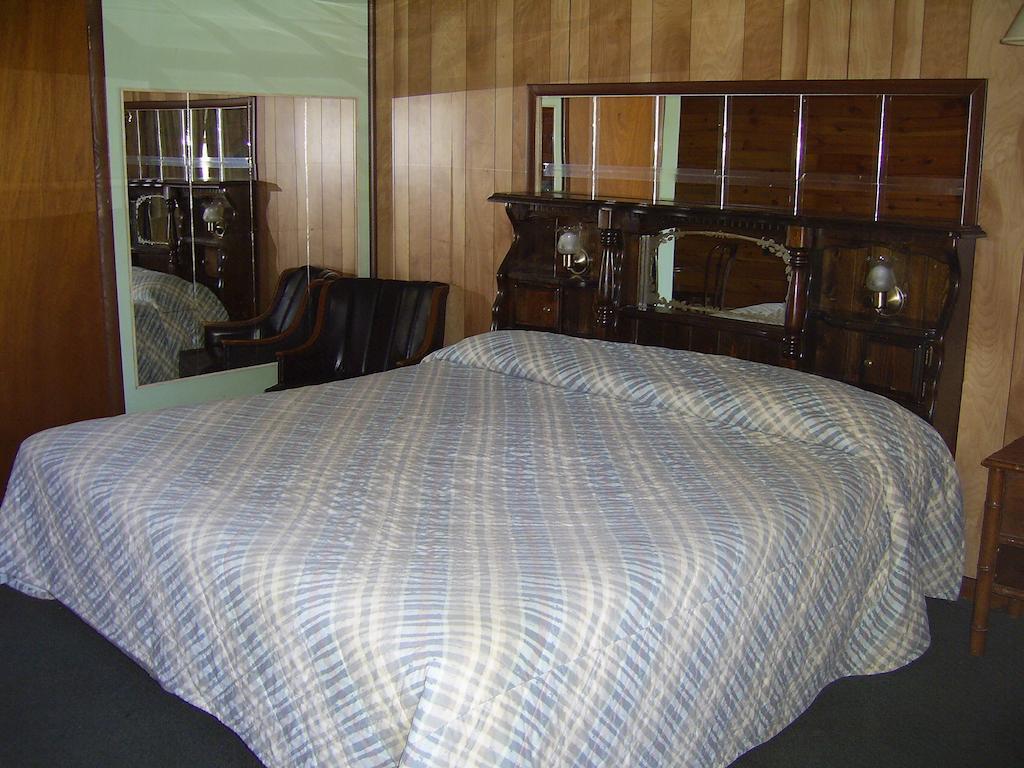 Cedar Grove Motel Altoona Ruang foto